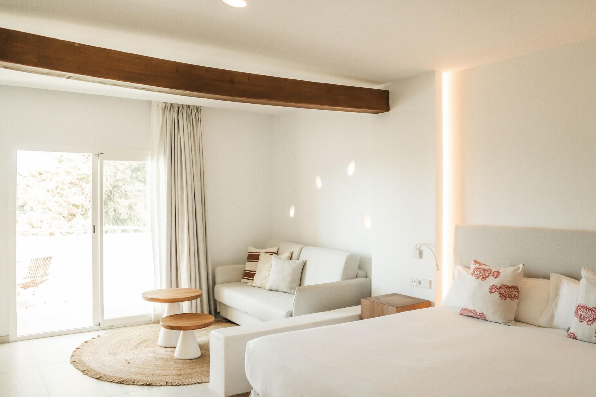 Hotel Boutique & Mimosas Ibiza (adults Only) 4*