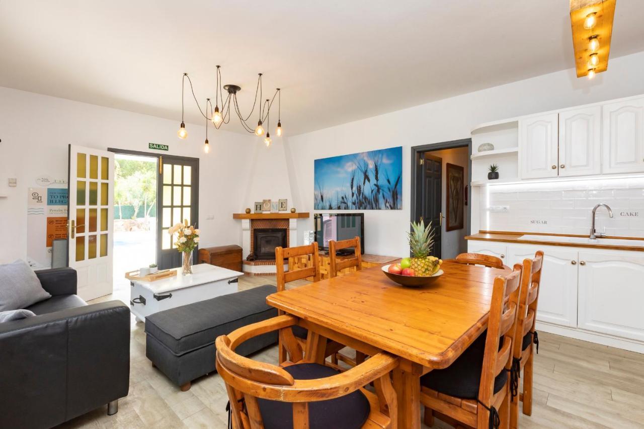 In Ibiza Town With Private Pool, Sleeps 10 Villa