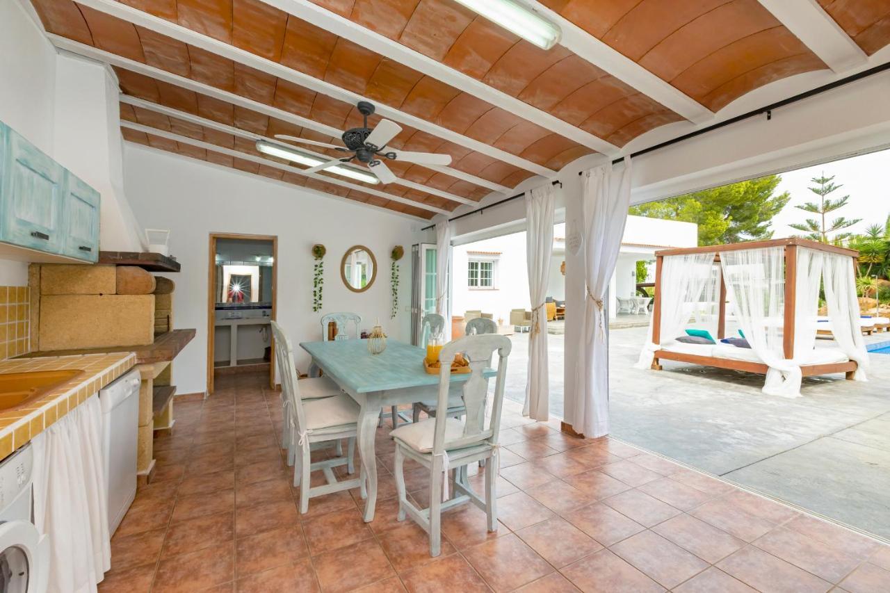In Ibiza Town With Private Pool, Sleeps 10 Villa San Rafael De Sa Creu