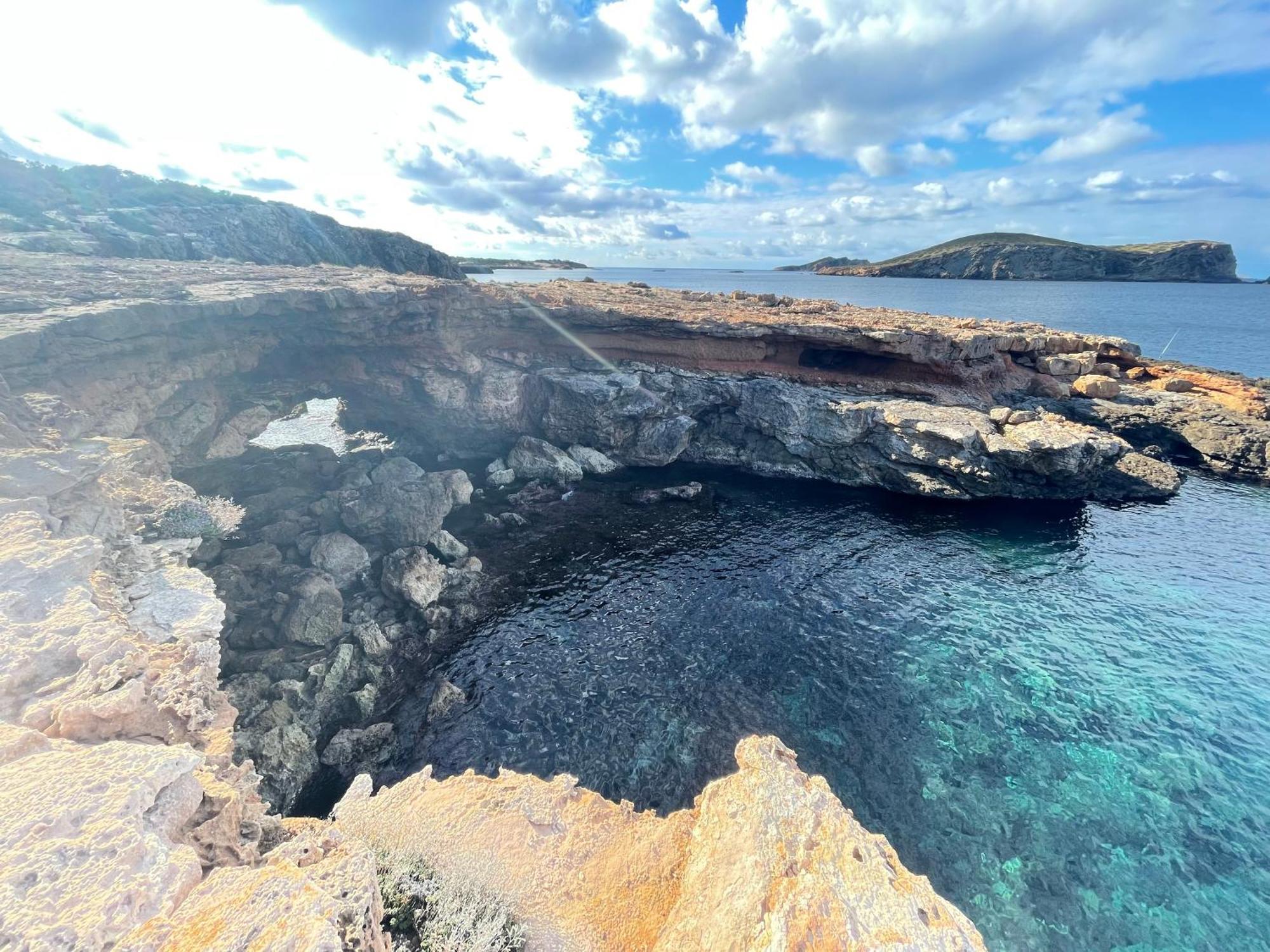S' Argila Cala Comte