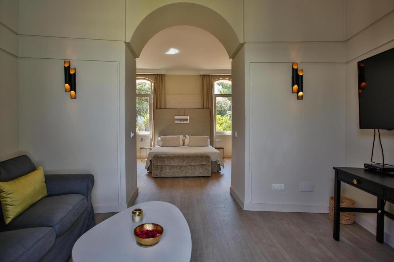 Villa Amazing Ibiza Icarus 6 Bedrooms Perched On A Cliff Overlooking The Of Cala Moli San José