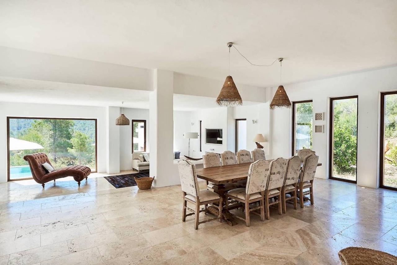 Vista De Muntanya Luxury Villa: Exclusive Beachside Retreat * Sant Josep de sa Talaia