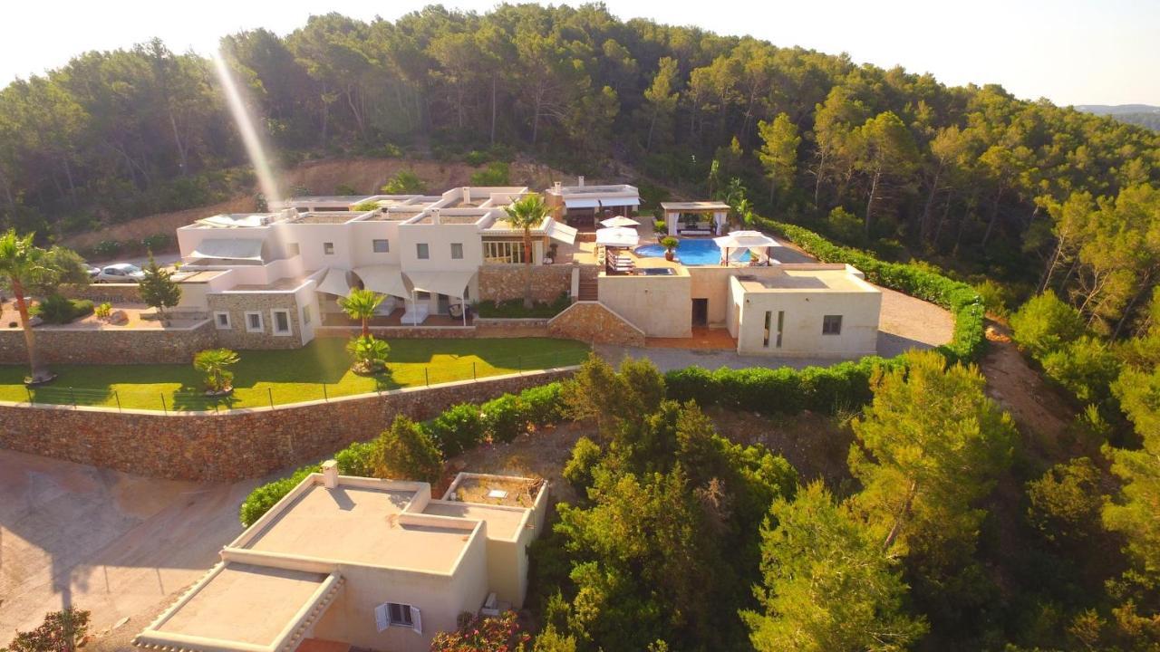 Attractive Ibiza Tierra 6 Bedrooms Phenomenal Country Mountain Views Santa Gertrudis Villa