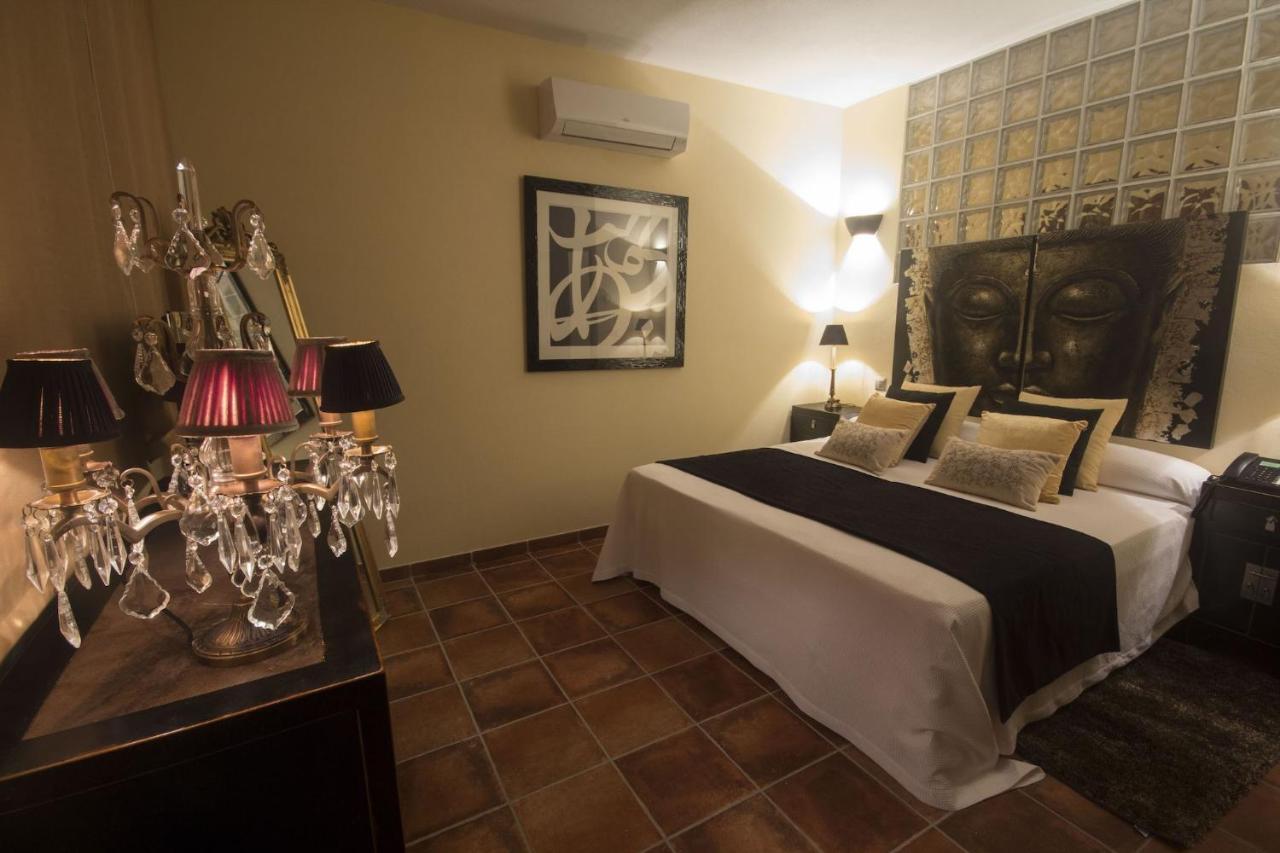Villa Attractive Ibiza Tierra 6 Bedrooms Phenomenal Country Mountain Views Santa Gertrudis