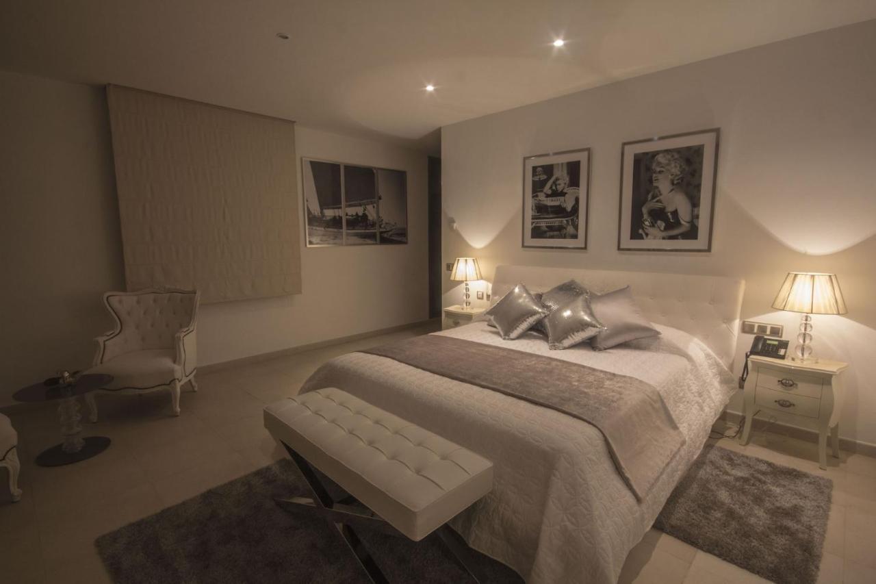 Attractive Ibiza Tierra 6 Bedrooms Phenomenal Country Mountain Views Santa Gertrudis Villa