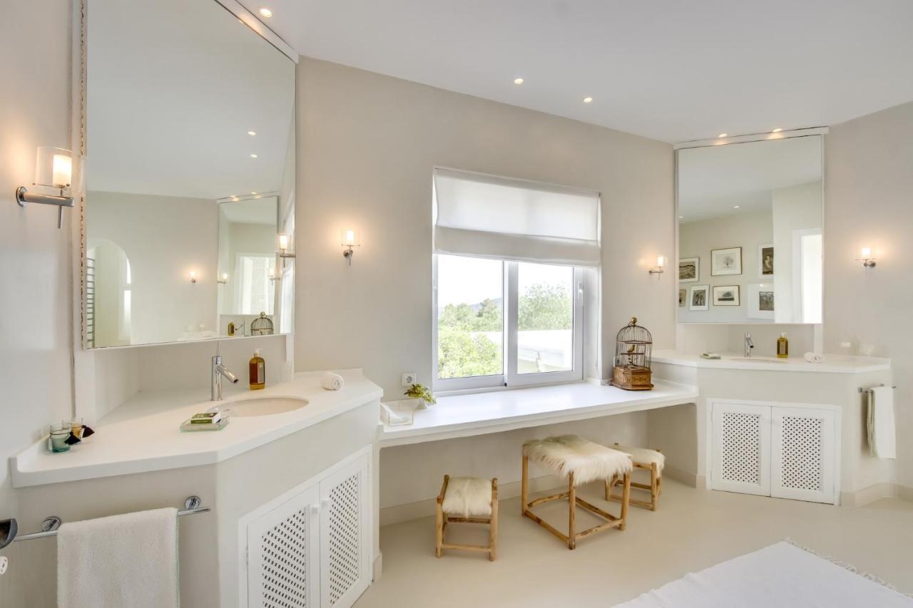 Villa Staggering Ibiza Felipe 6 Bedrooms Private Gym Childrens Play Area Sant Josep