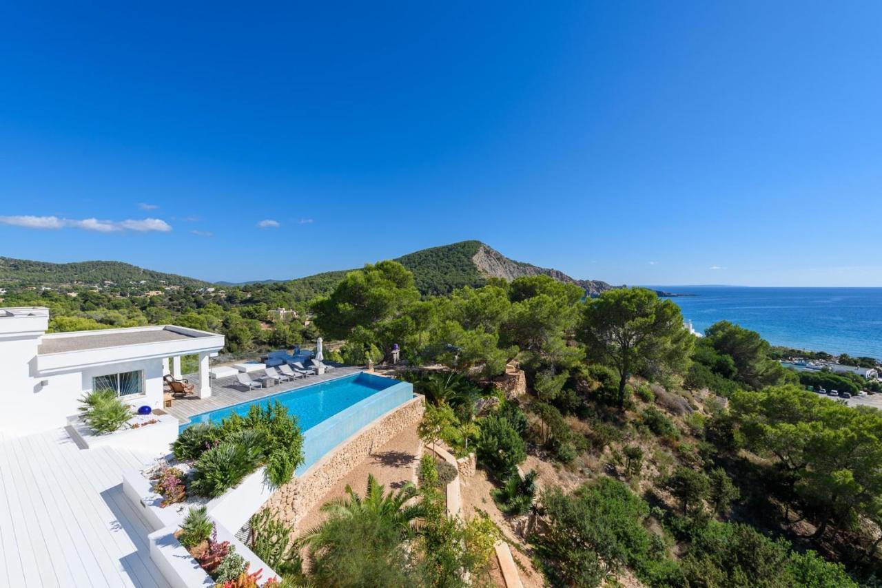 Villa Exquisite Ibiza I Jaw Dropping Sea Views I Casa Blanca Jondal I 4 Bedrooms I Gym I Outdoor Kitchen I San José
