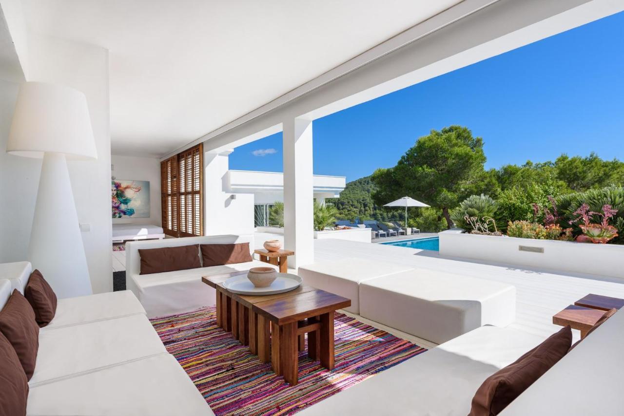 Villa Exquisite Ibiza I Jaw Dropping Sea Views I Casa Blanca Jondal I 4 Bedrooms I Gym I Outdoor Kitchen I