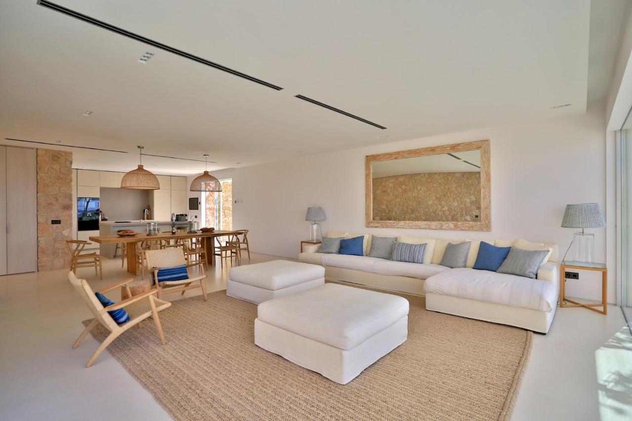 Contemporary Ibizan Villa Cala Conta Dream Short Walk To Beach San Jose Villa