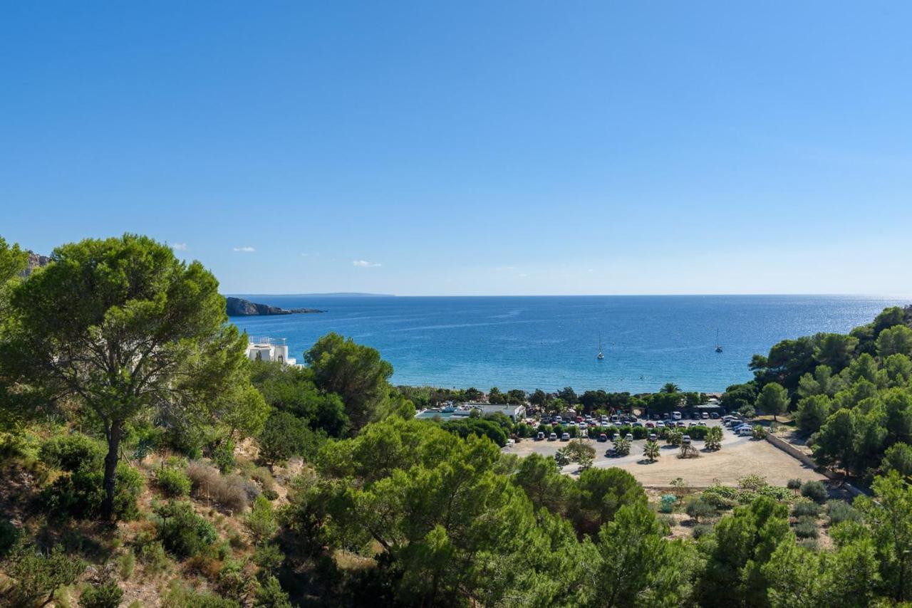 Villa Exquisite Ibiza I Jaw Dropping Sea Views I Casa Blanca Jondal I 4 Bedrooms I Gym I Outdoor Kitchen I *