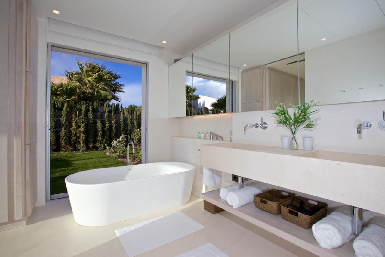 Contemporary Ibizan Villa Cala Conta Dream Short Walk To Beach San Jose