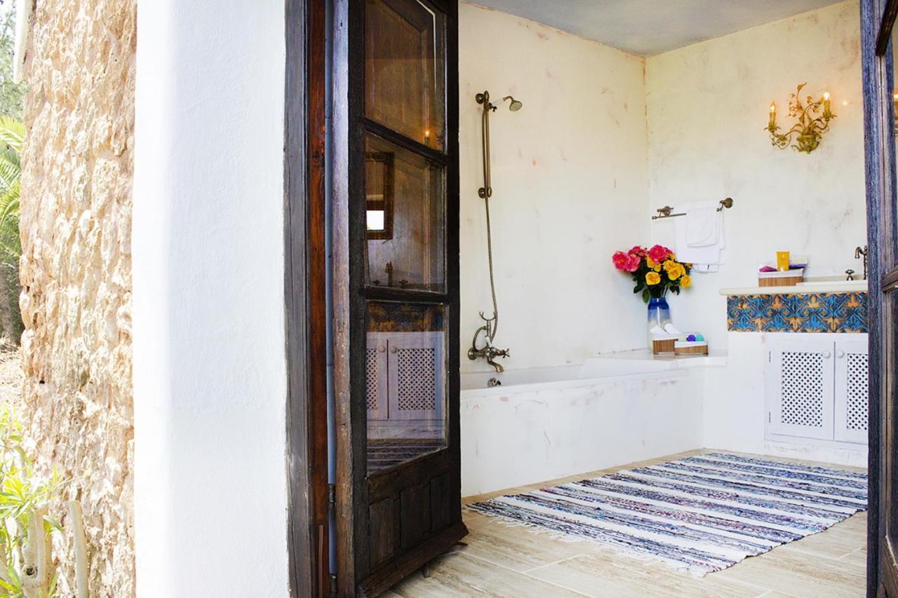 Villa Hideaway Ibiza Hilltop Estate Arte 6 Bedrooms I Santa Eulalia *