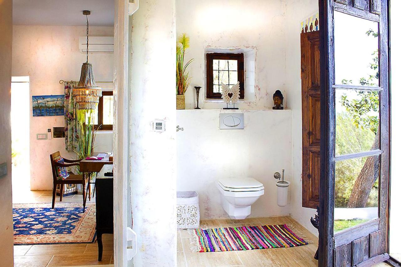 Hideaway Ibiza Hilltop Estate Arte 6 Bedrooms I Santa Eulalia Villa Santa Eularia des Riu
