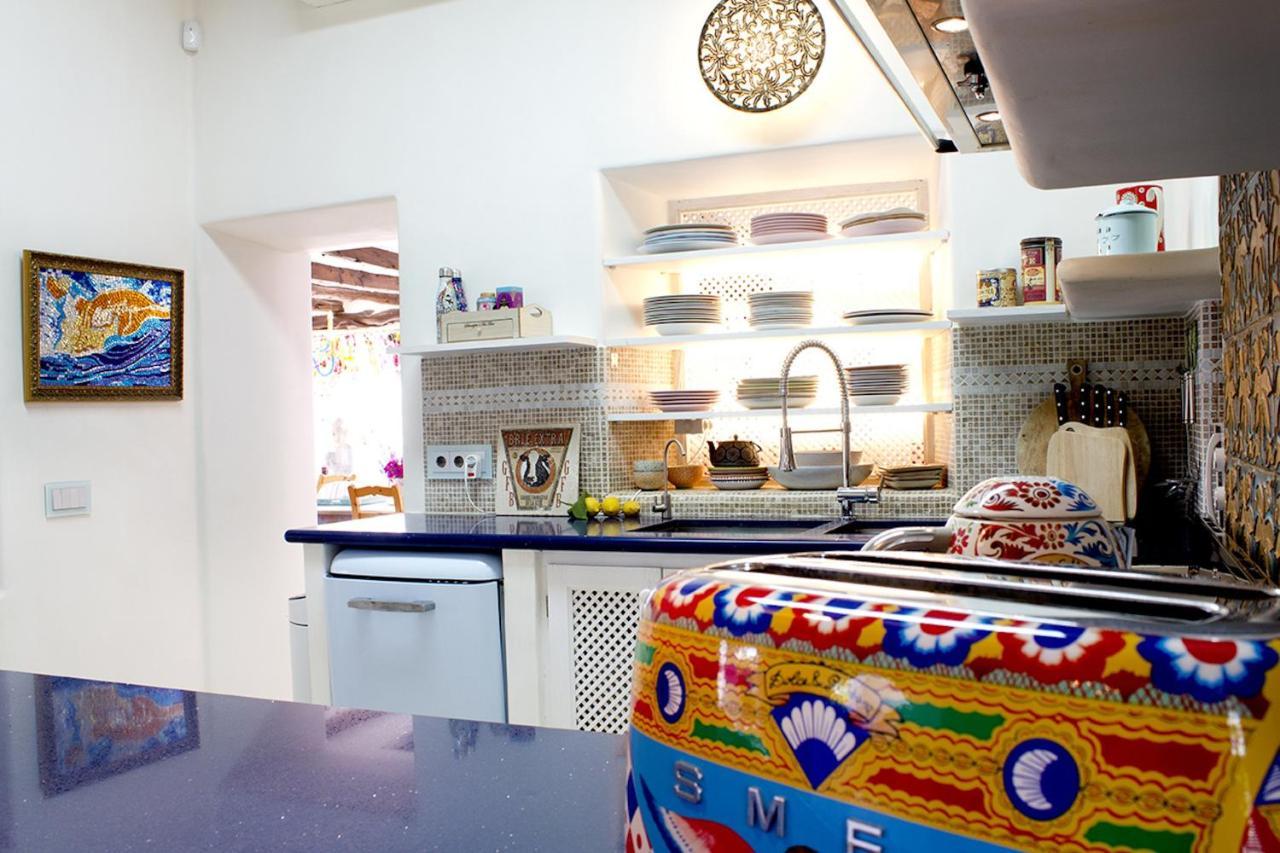 Hideaway Ibiza Hilltop Estate Arte 6 Bedrooms I Santa Eulalia * Santa Eularia des Riu