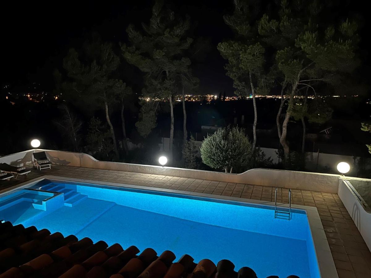 Casa Colina * San Antonio (Ibiza)