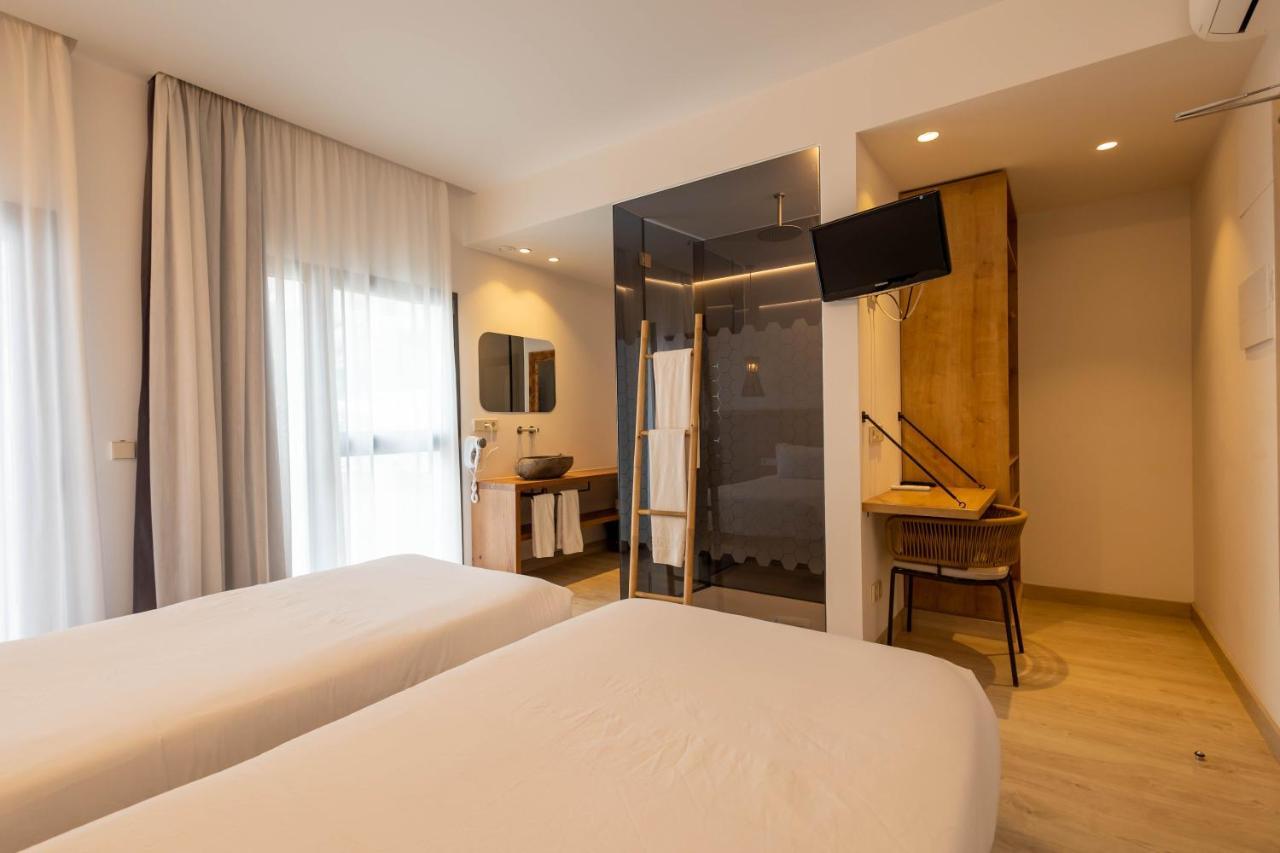 Play - Adults Only Hotel *