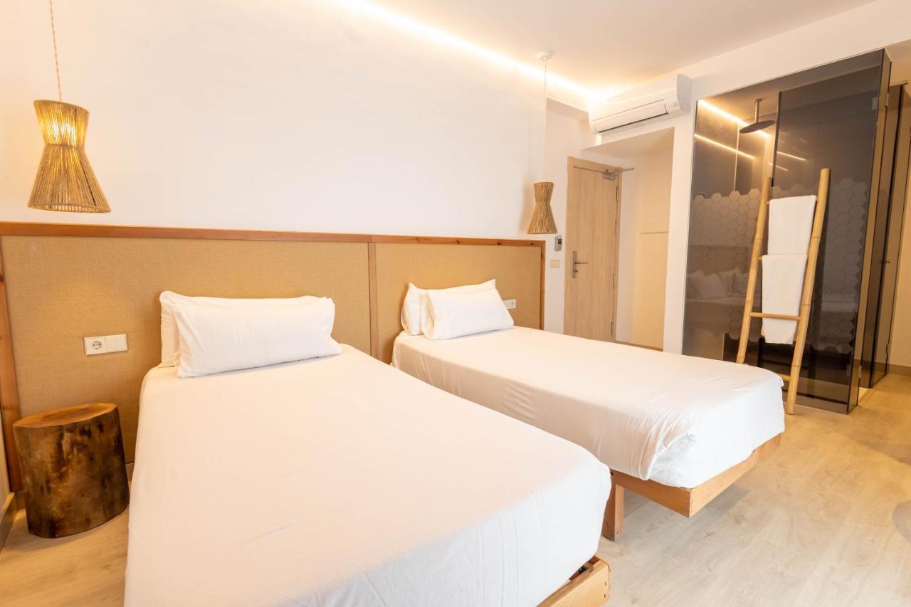 Play - Adults Only Hotel *