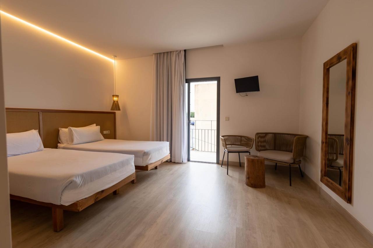 Play - Adults Only Hotel