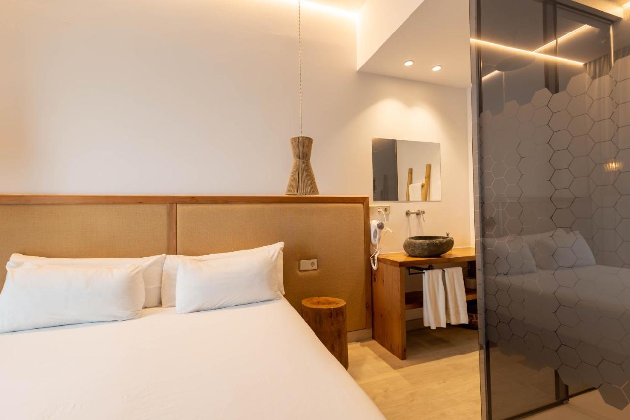 Play - Adults Only Hotel