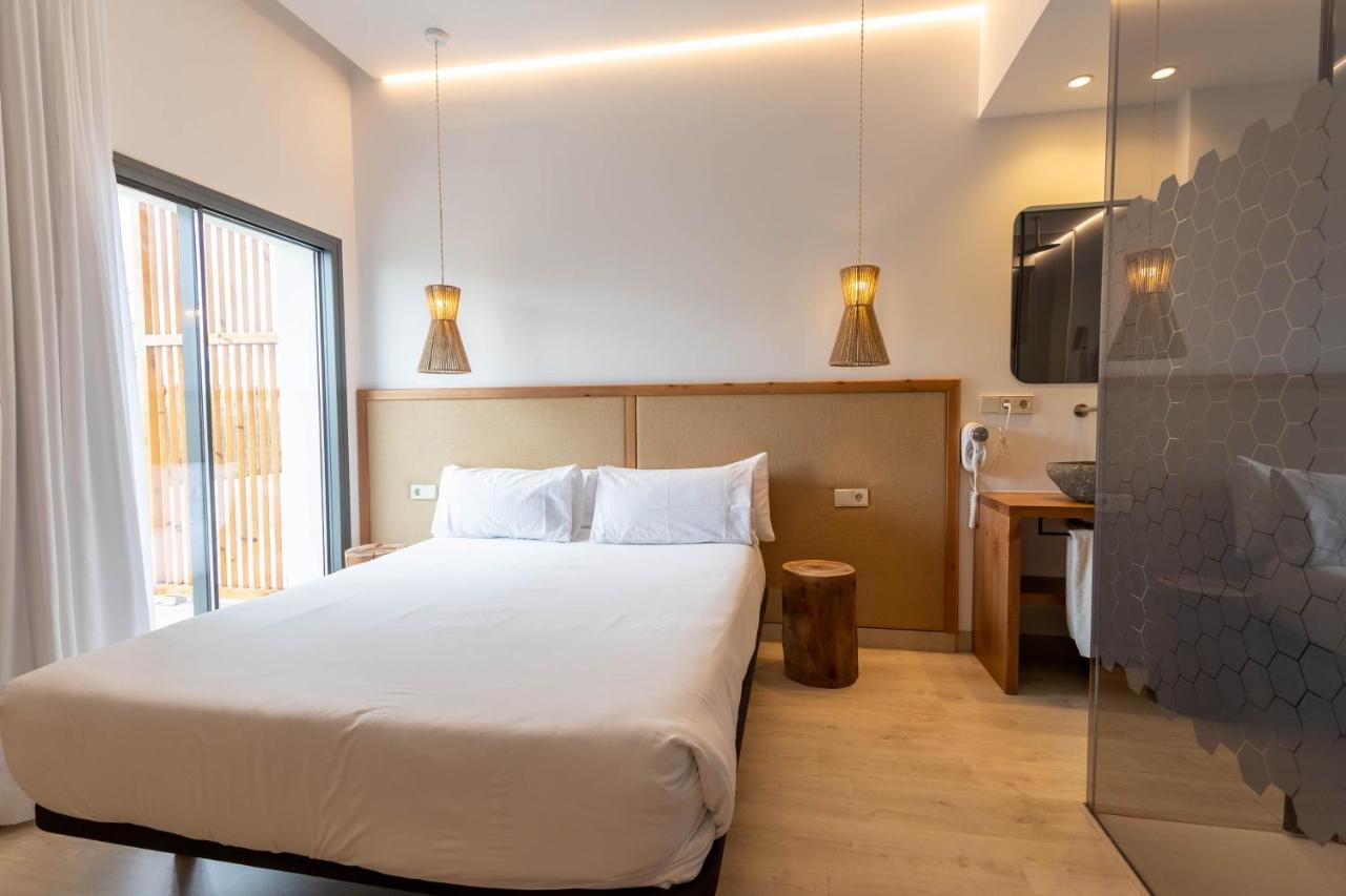 Play - Adults Only Hotel