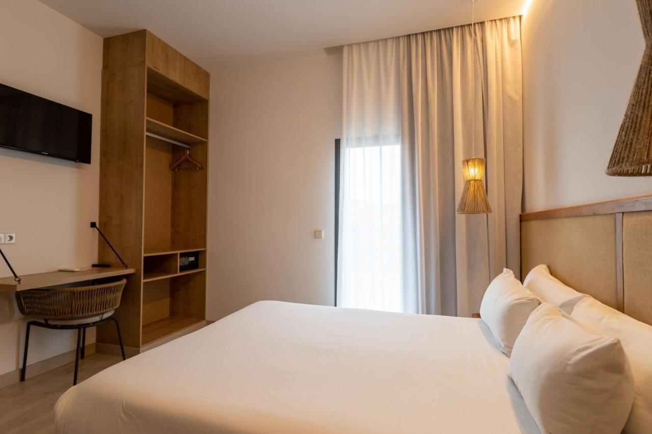 Play - Adults Only Hotel