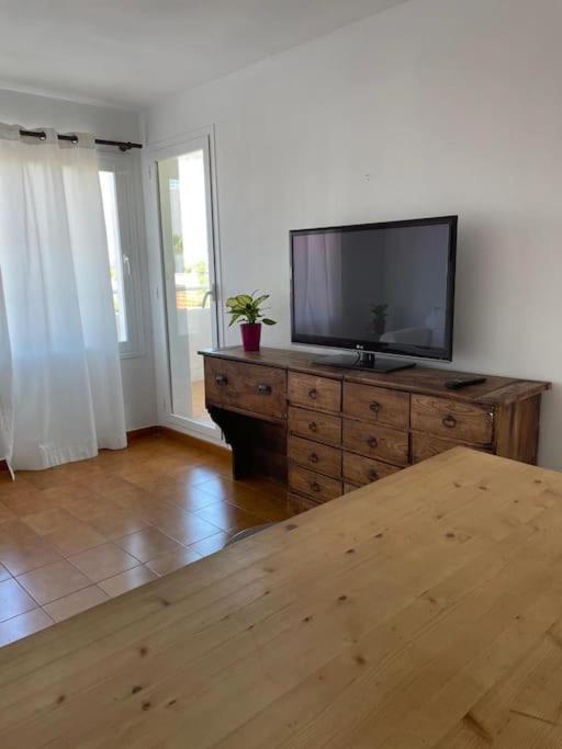 Clara House Apartamento Port d'Or Torrent