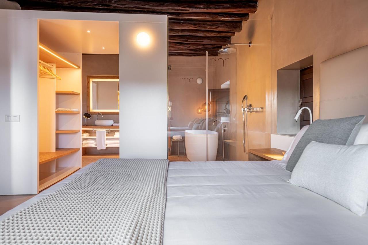 Safragell Ibiza & Vakantieboerderij Sant Llorenc de Balafia