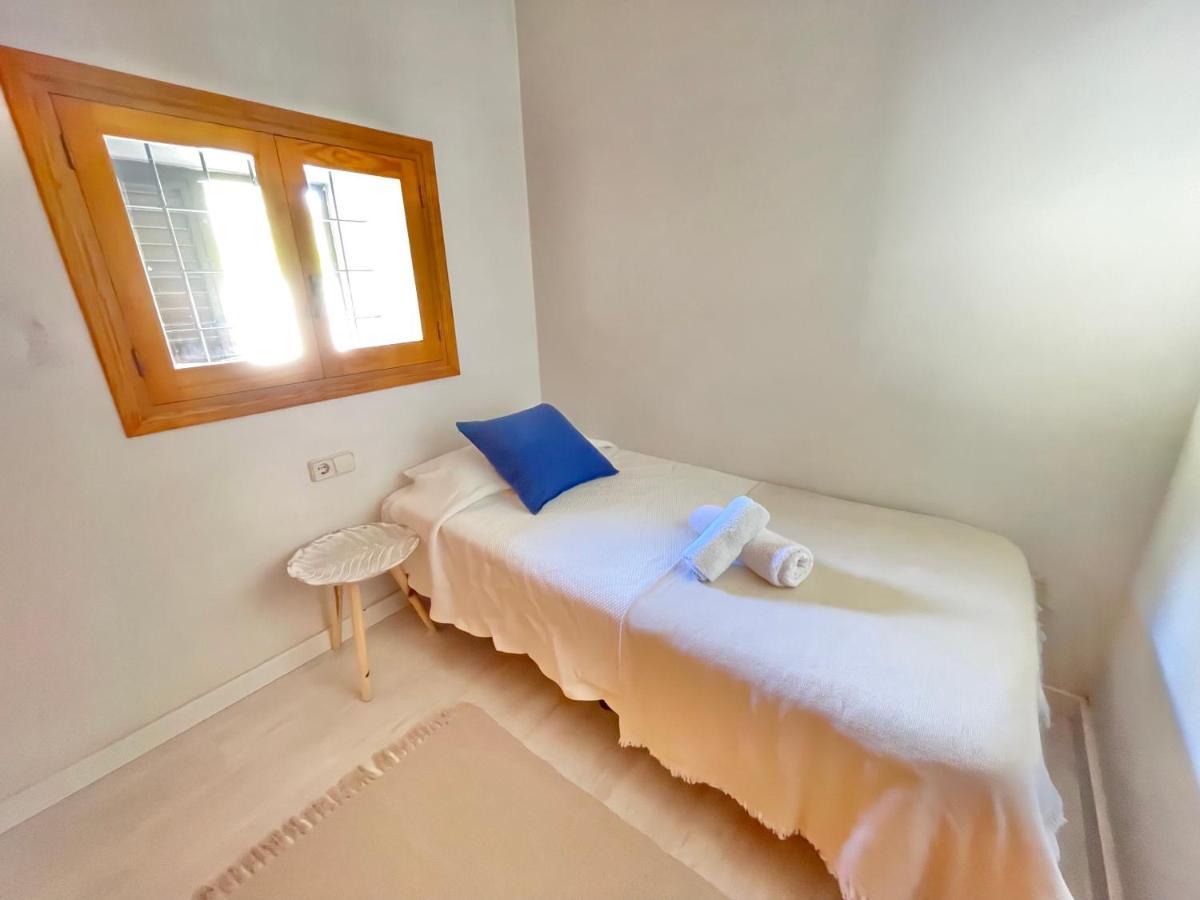 Country House With Private Pool Sant Josep de sa Talaia