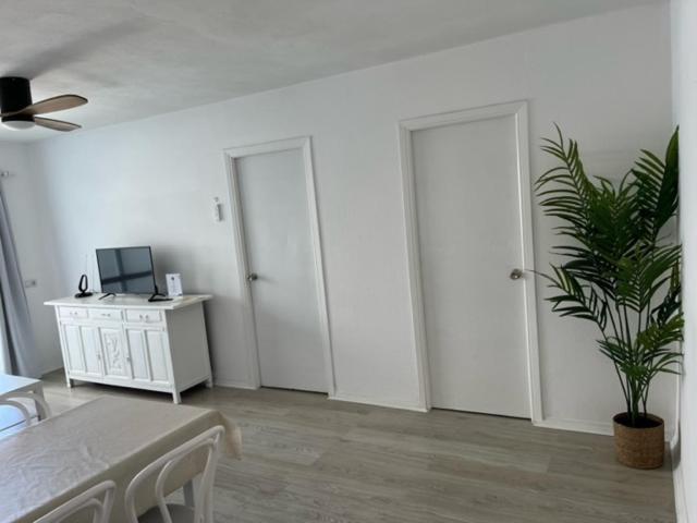 Cana Sofia Apartamento Cala Llonga (Ibiza)