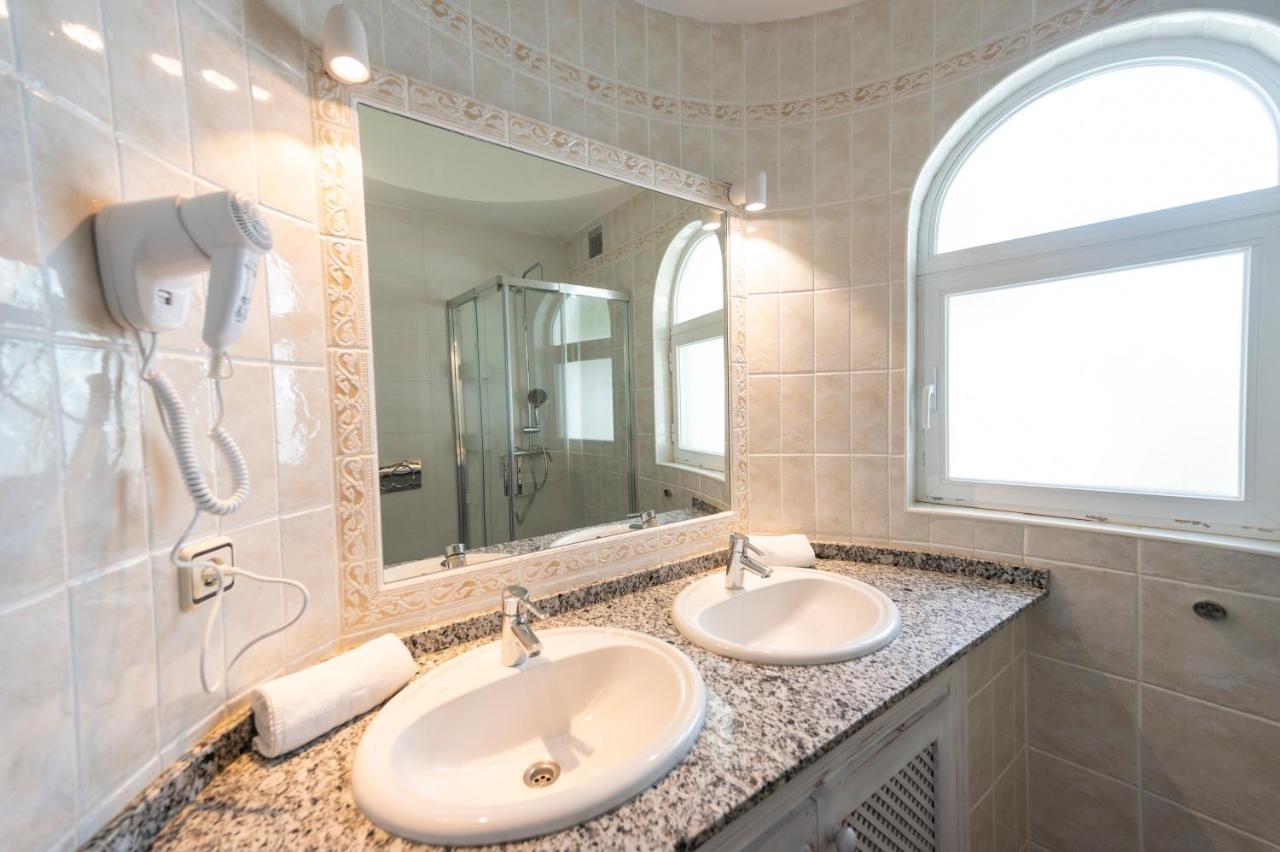 Blanco Sol Apartment