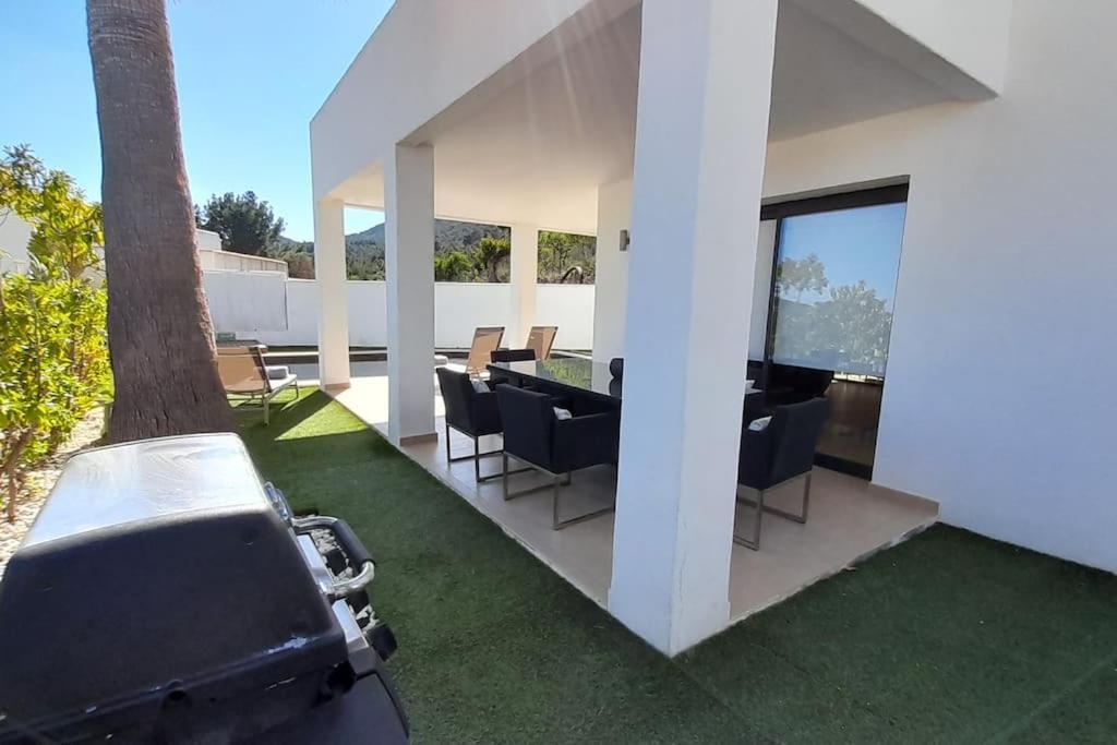 Ca Sa Roca En Villa *