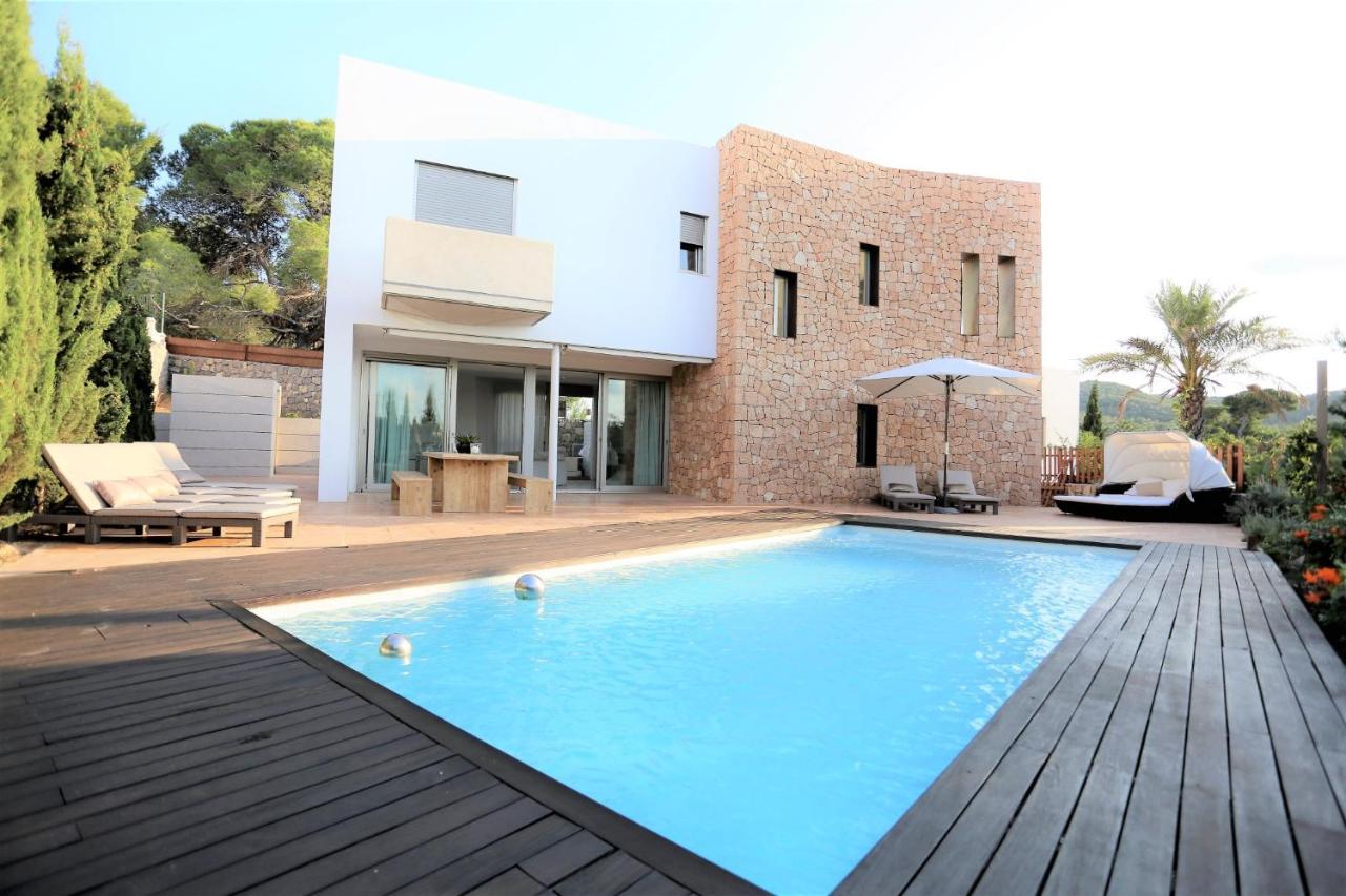 Modern Holiday home