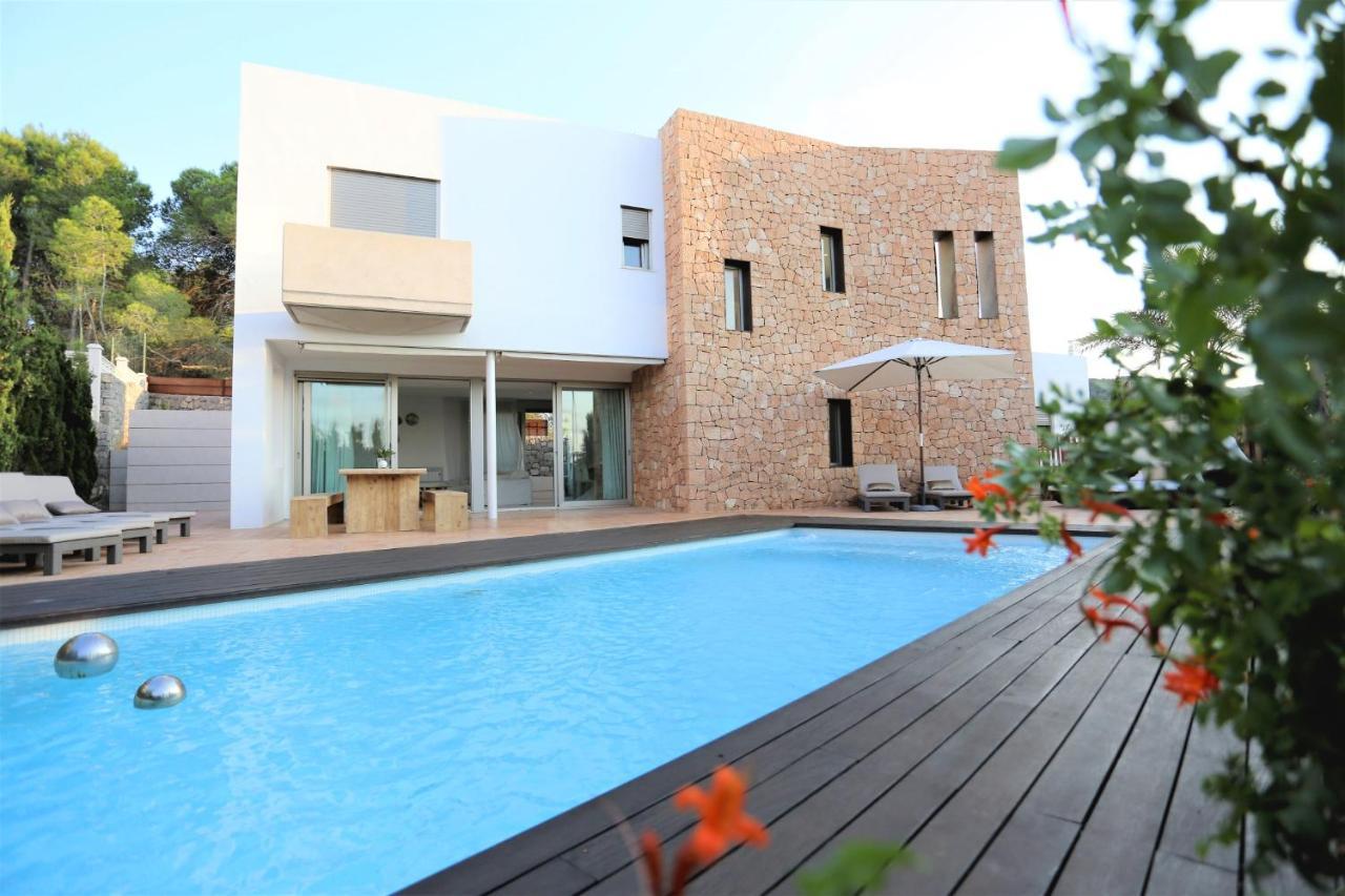 Holiday home Modern