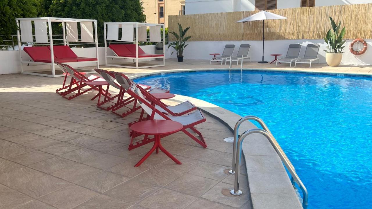 Boutique Poniente Playa