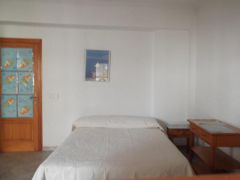 Casa De Huespedes El Almendro Guest house 4*