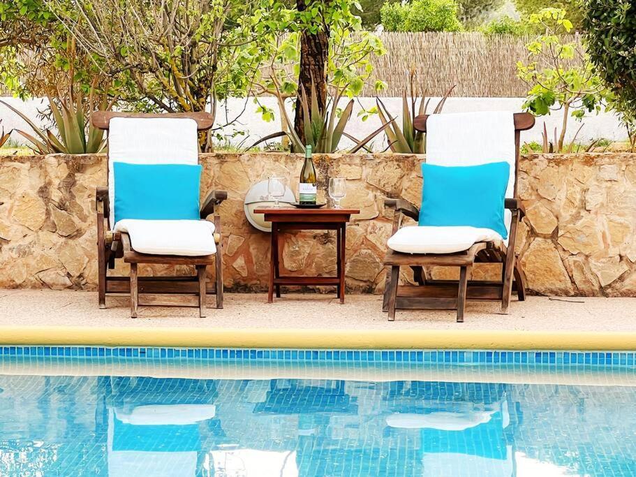 Bonita Casa Con Piscina Privada Y Amplio Jardin Villa