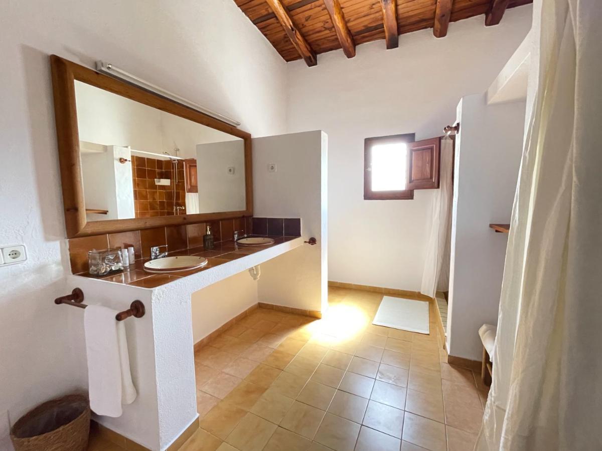 Toni Den Real Holiday home