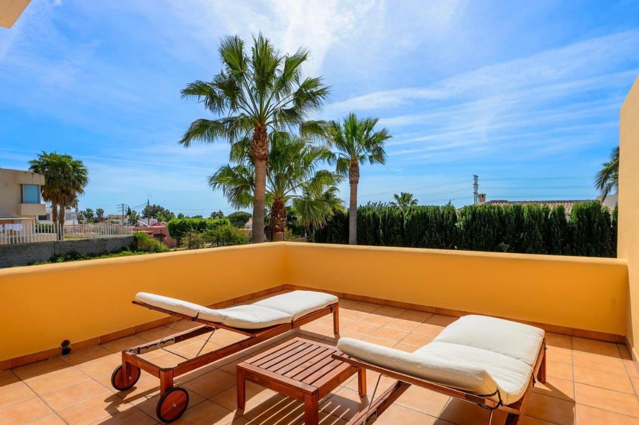 Cali Villa *