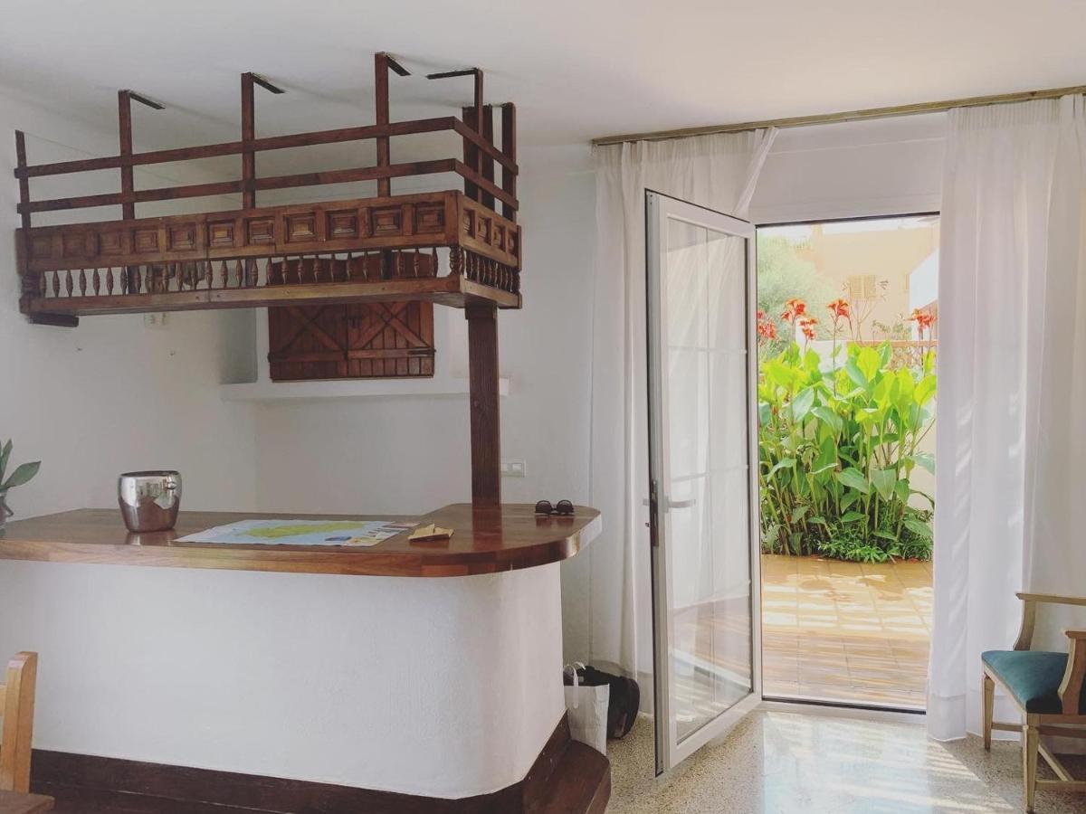 Urbana Con Piscina En Playa Den Bossa Holiday home