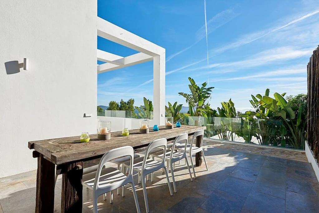 Villa Larosa With Seaview In Ibiza Es Cubells