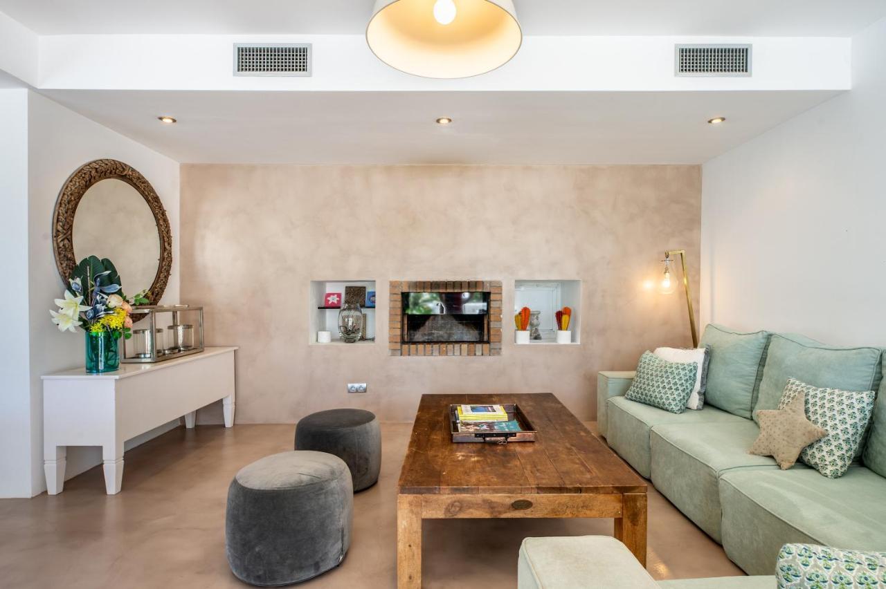 Villa Amarantos Santa Eulària des Riu