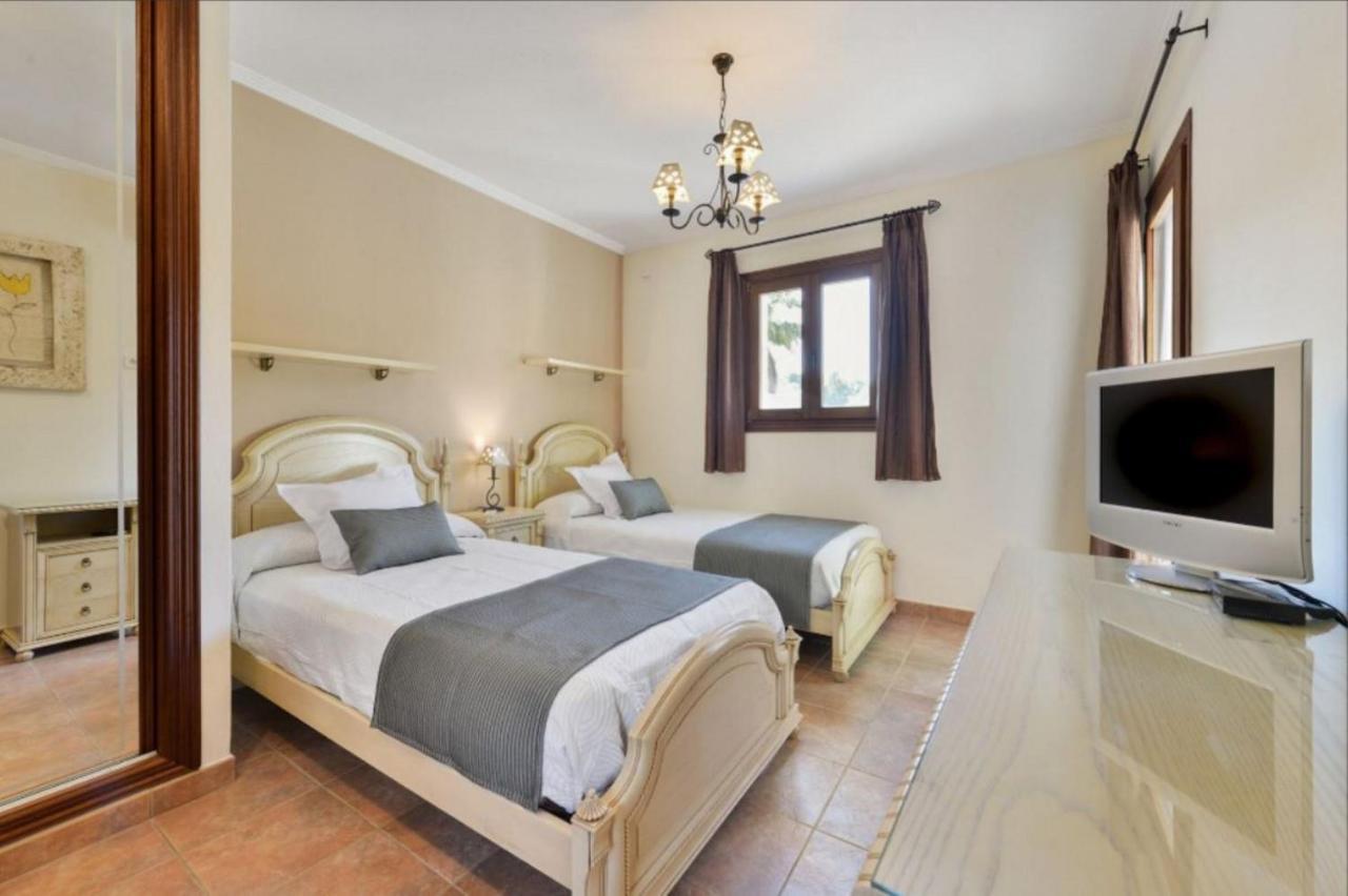 Evie Villa San Antonio (Ibiza)