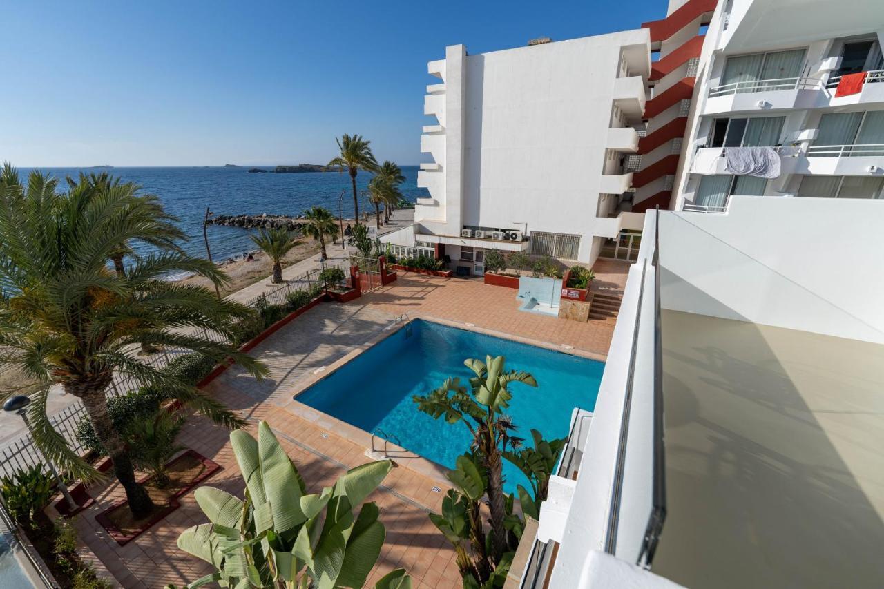Aparthotel Llobet 3*