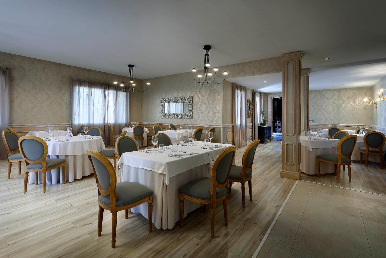 Grand Palladium Select Palace Ibiza