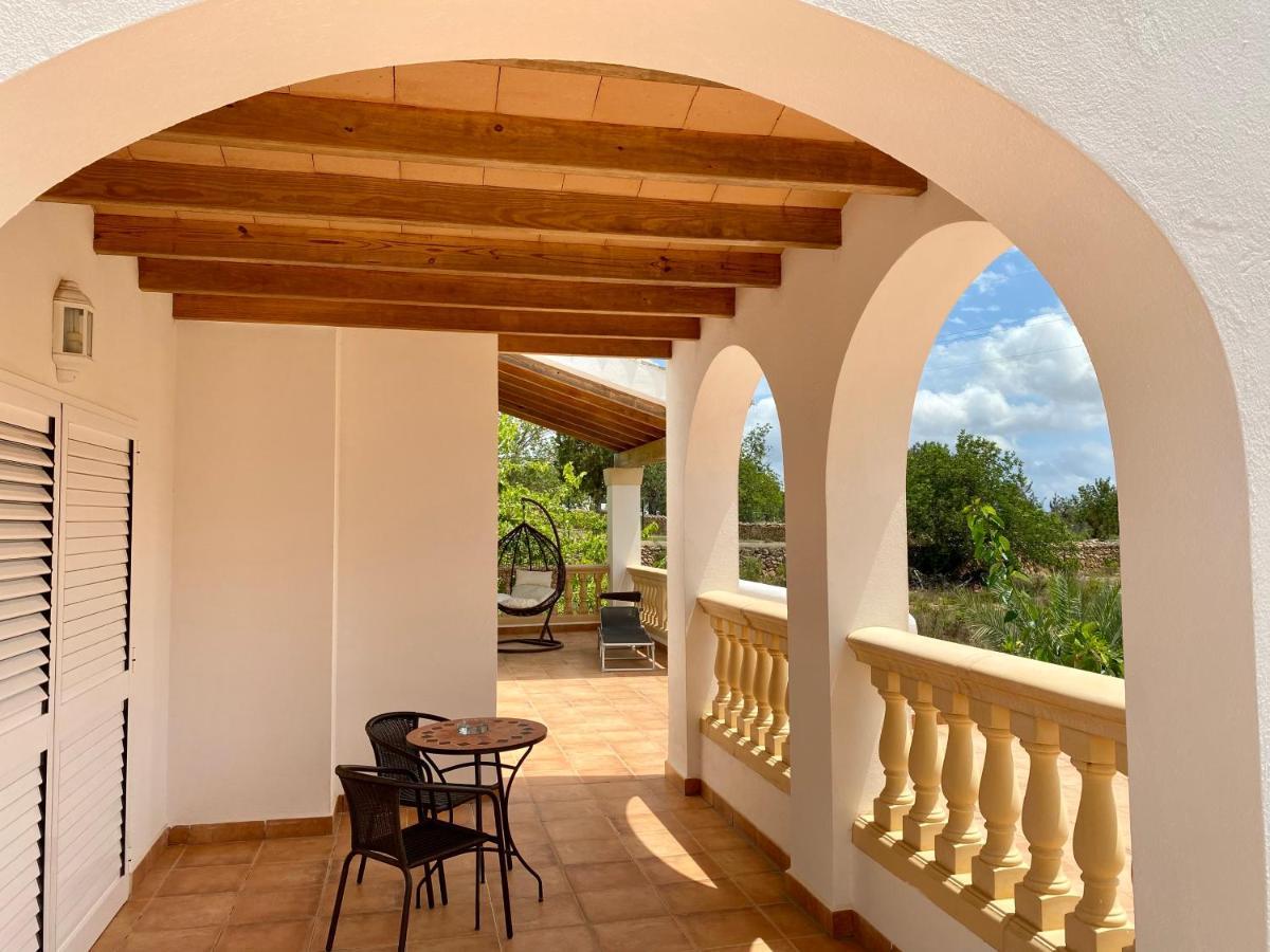 Villa Toni Miqueli *