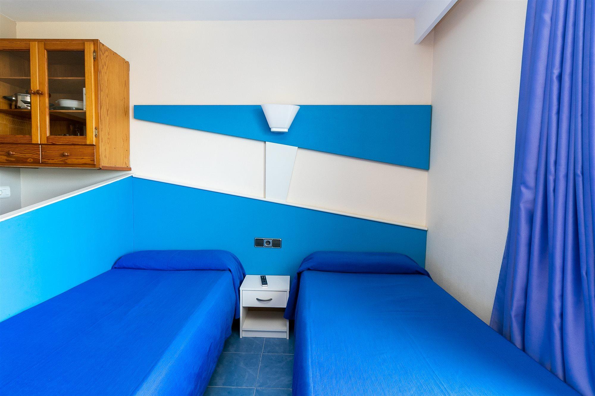 The Blue - Adults Only Apartment