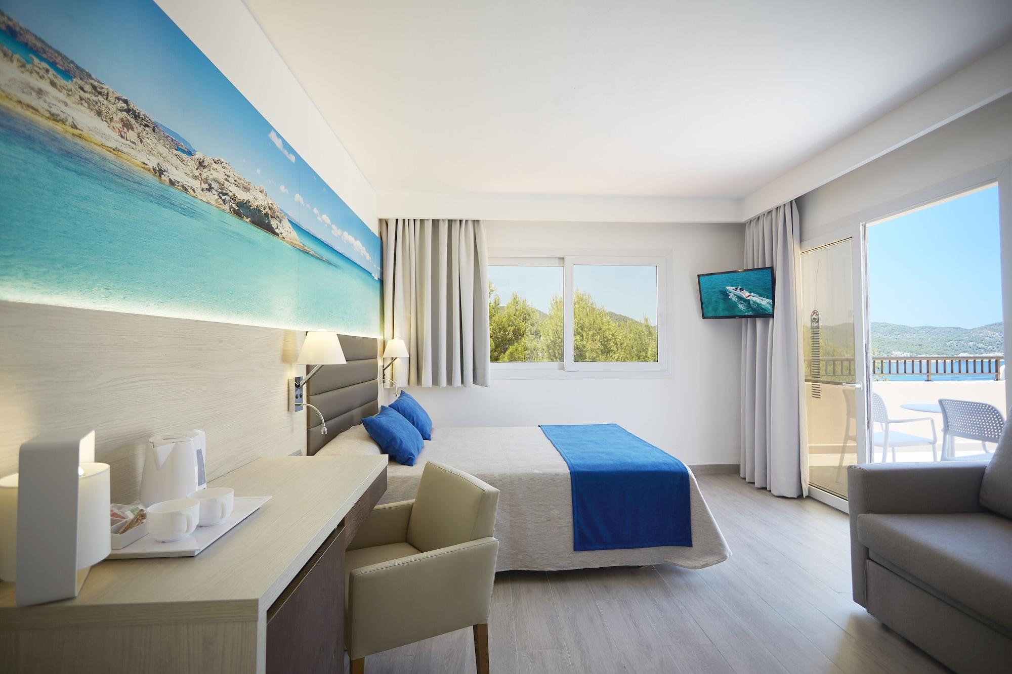 Hotel Invisa Club Cala 4*