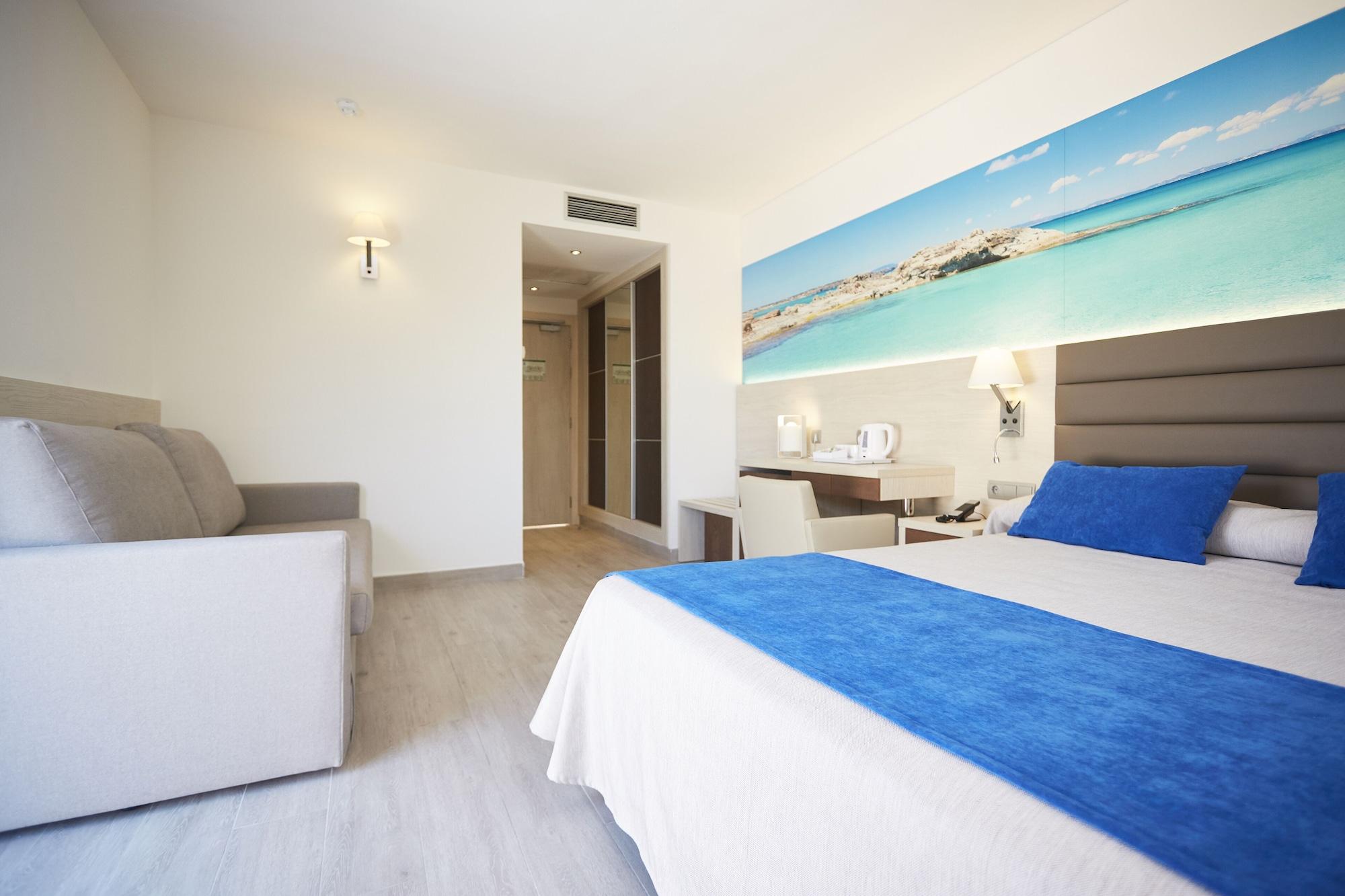 Invisa Club Cala Es Figueral