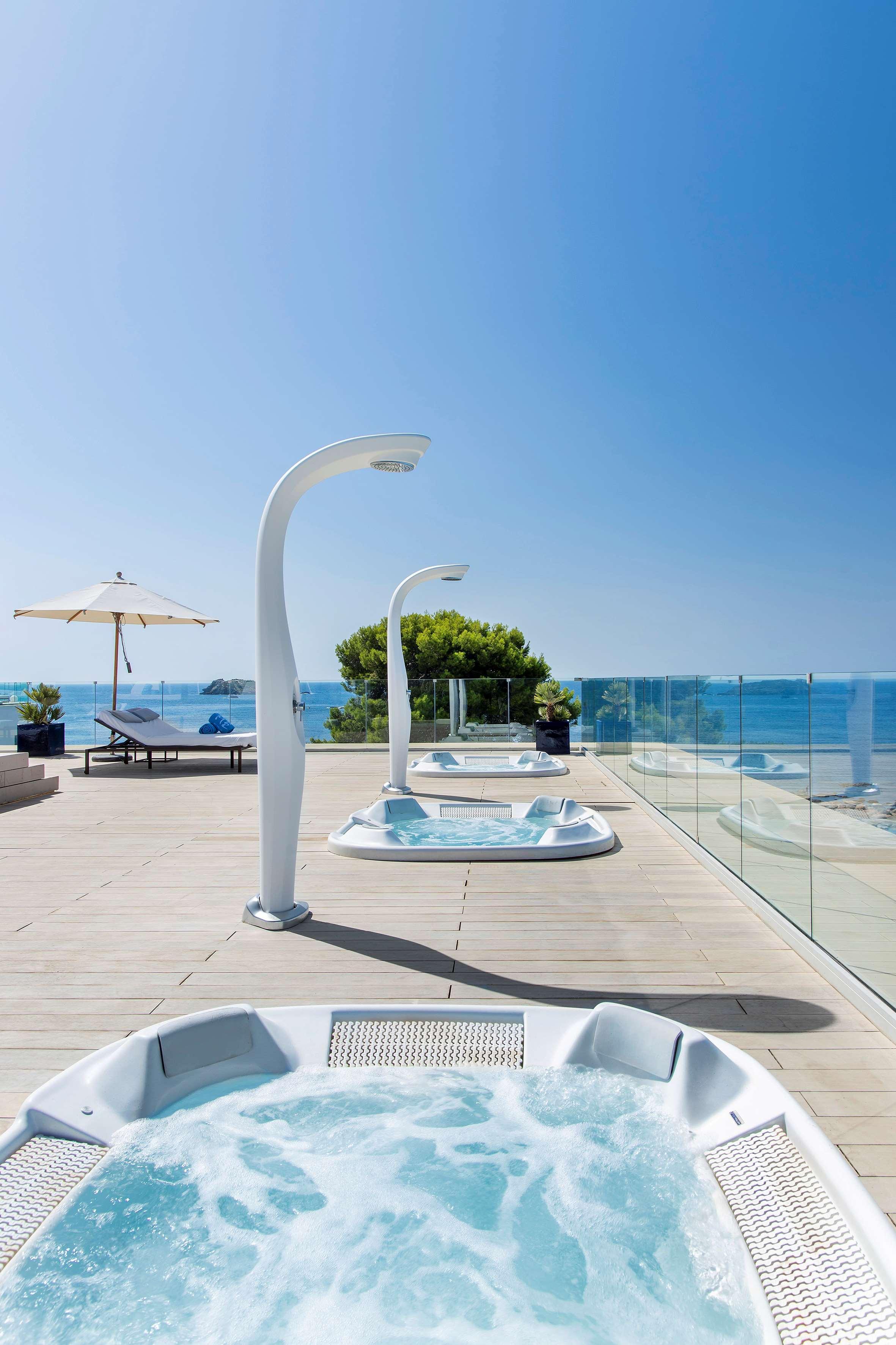 Me Ibiza - The Leading Of The World 5* Santa Eularia des Riu