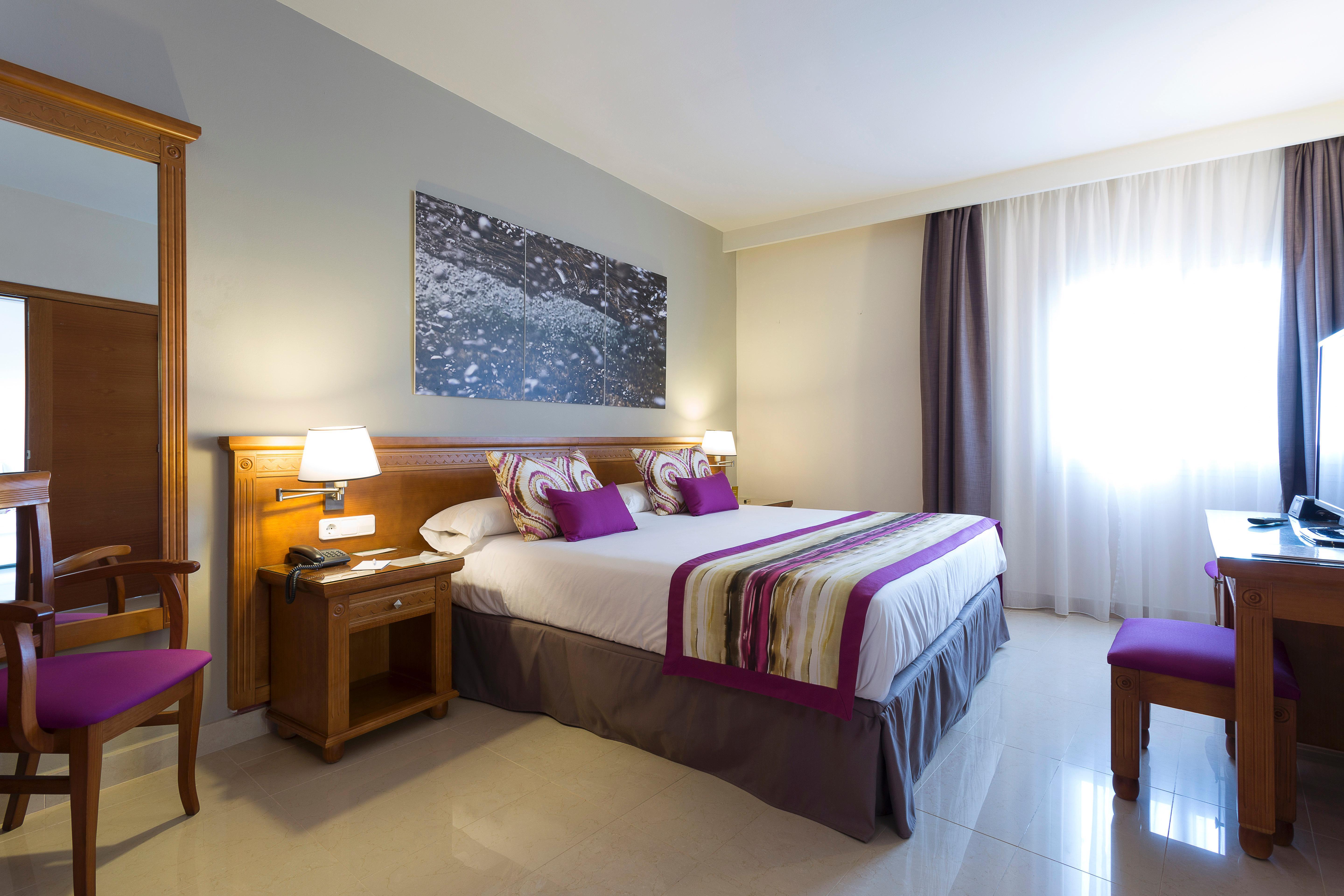 Grand Palladium Select Palace Ibiza 5* Platja d'en Bossa